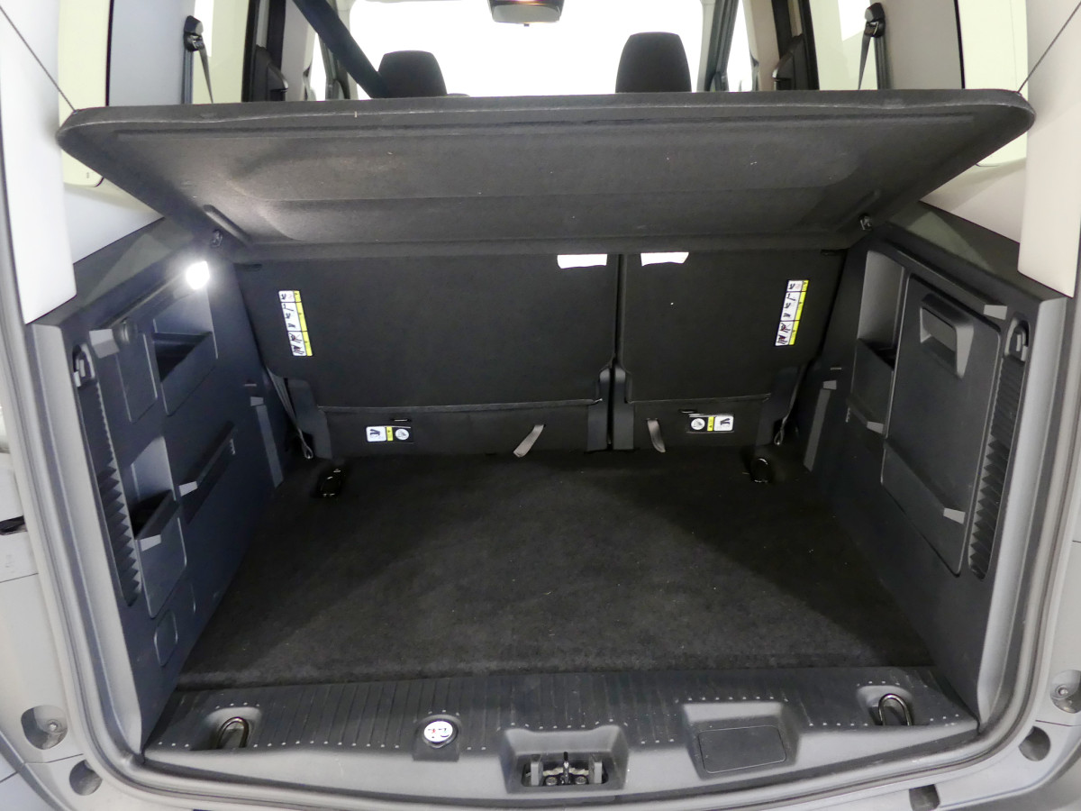 FORD TOURNEO COURIER