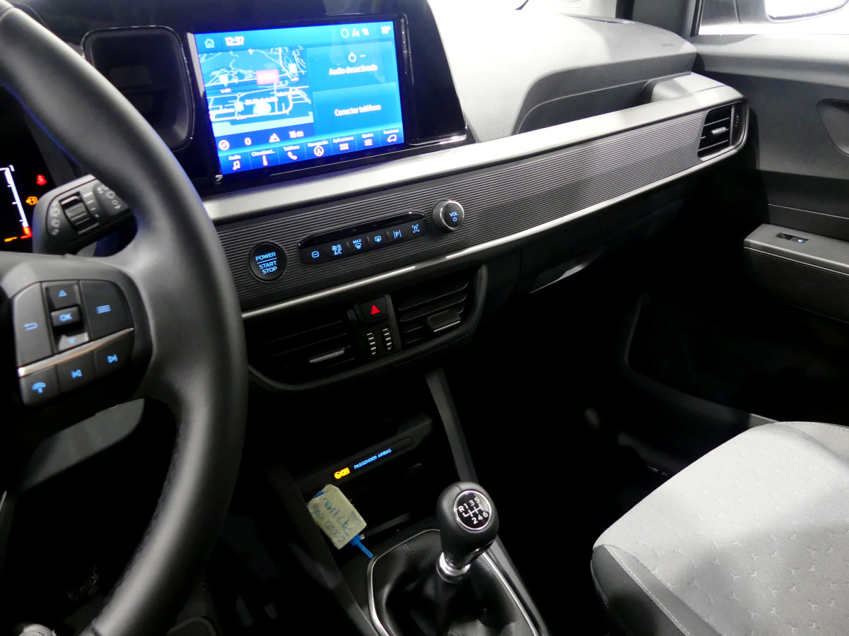 FORD TOURNEO COURIER