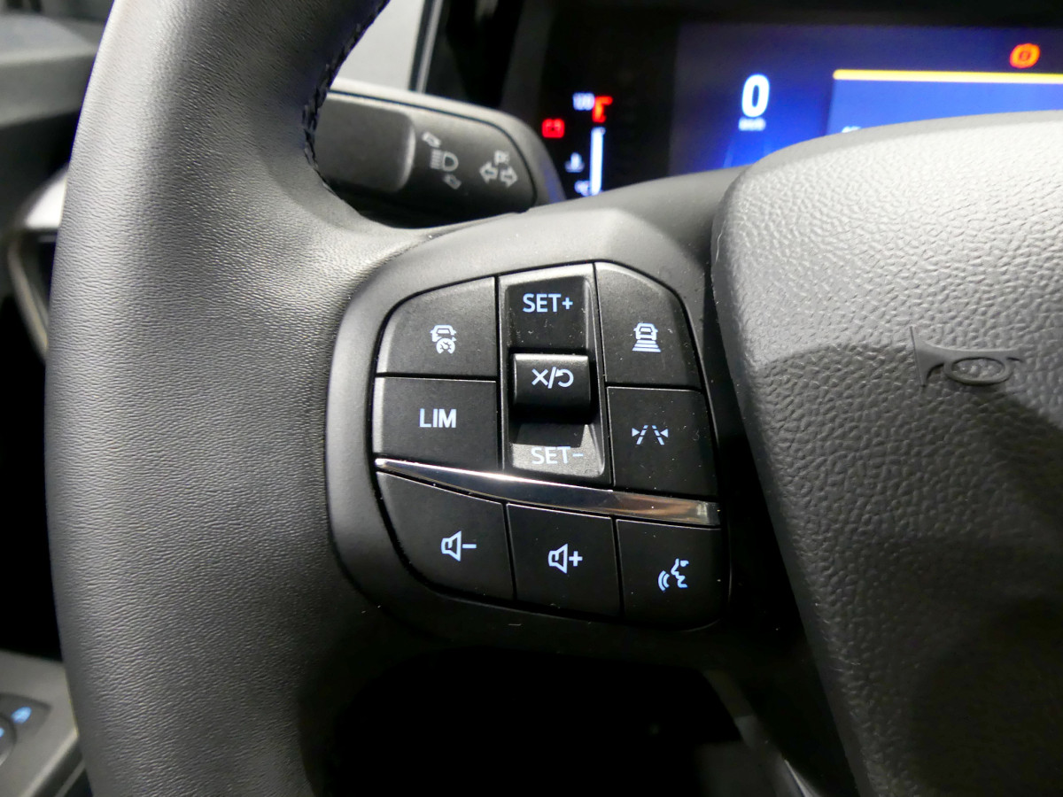 FORD TOURNEO COURIER