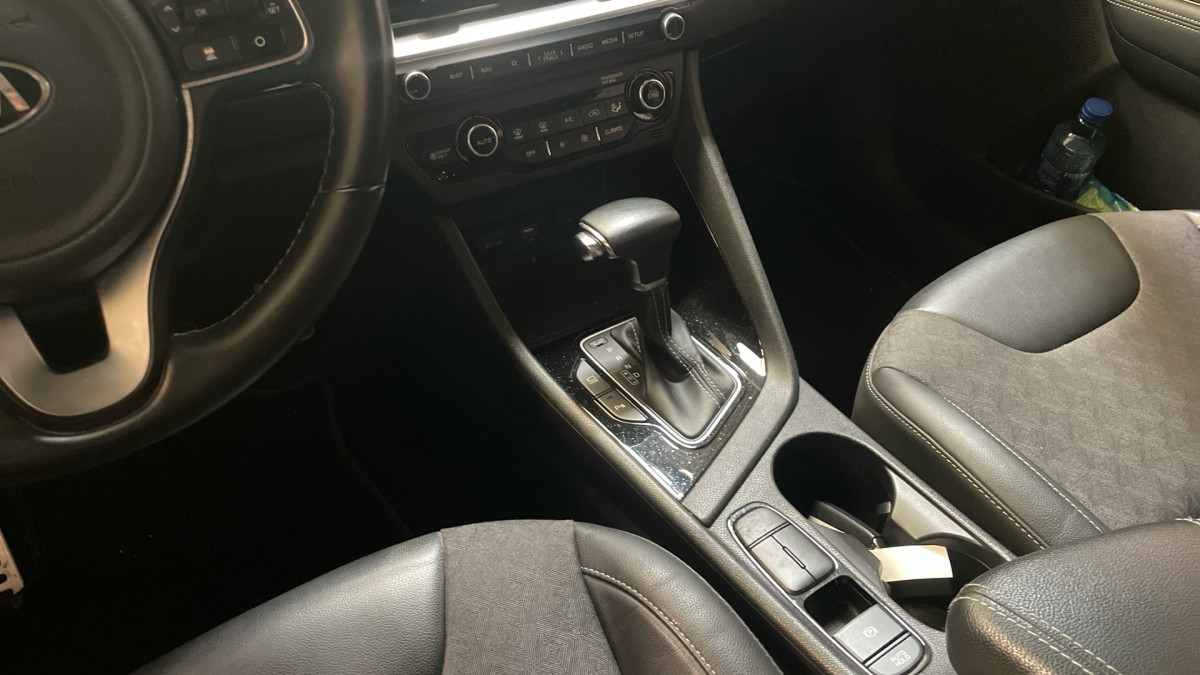 KIA NIRO