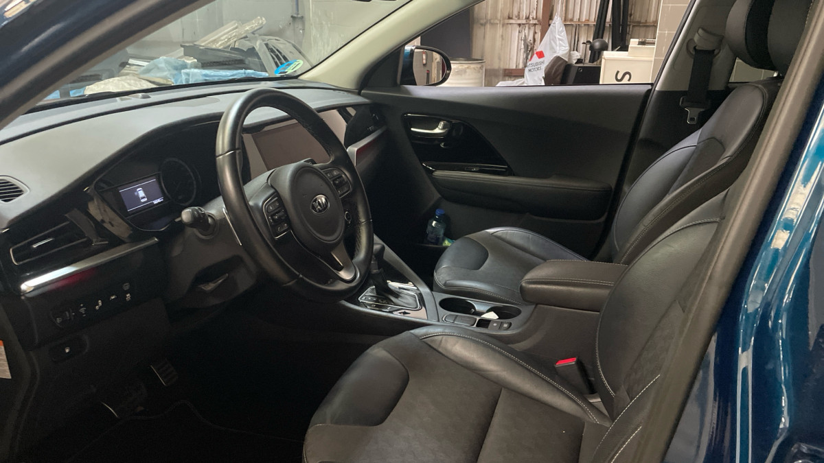 KIA NIRO