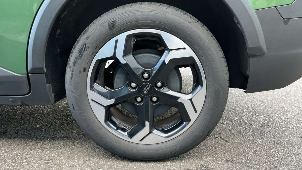 FORD TOURNEO COURIER