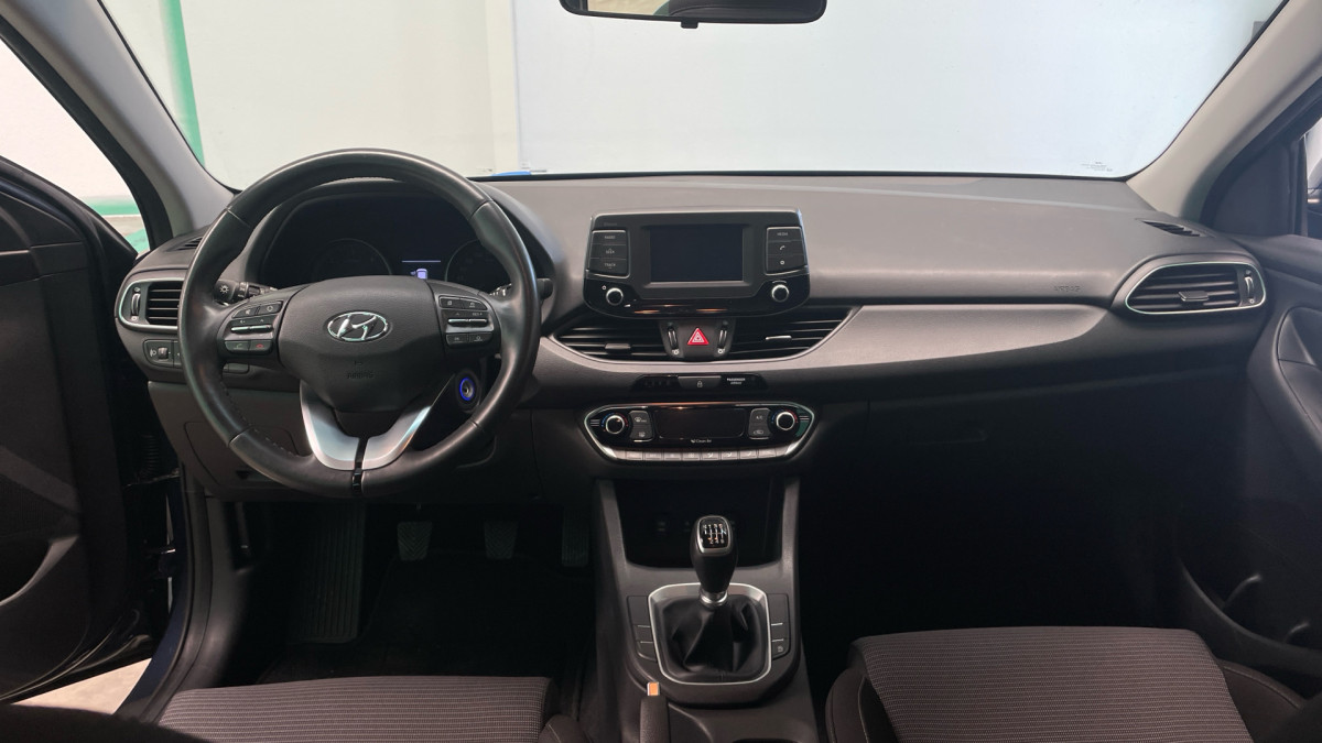 HYUNDAI I30