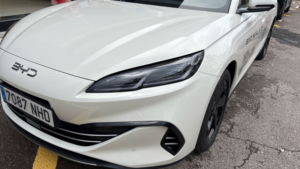 BYD SEAL 6 DM-i