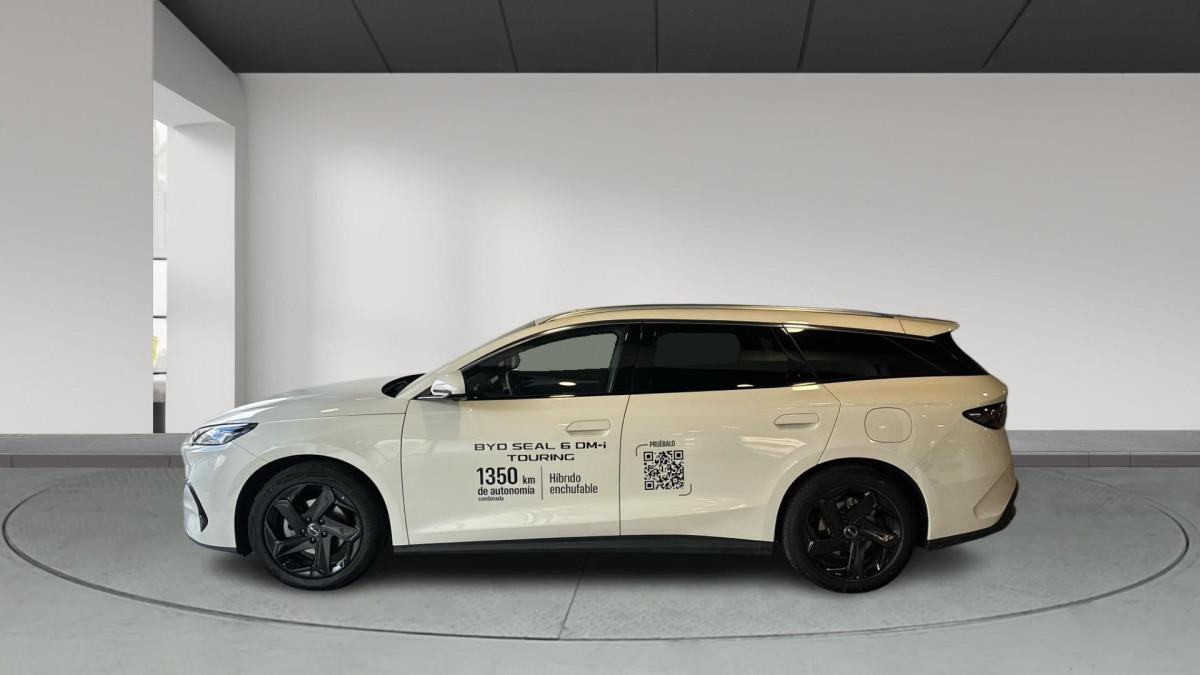 BYD SEAL 6 DM-i