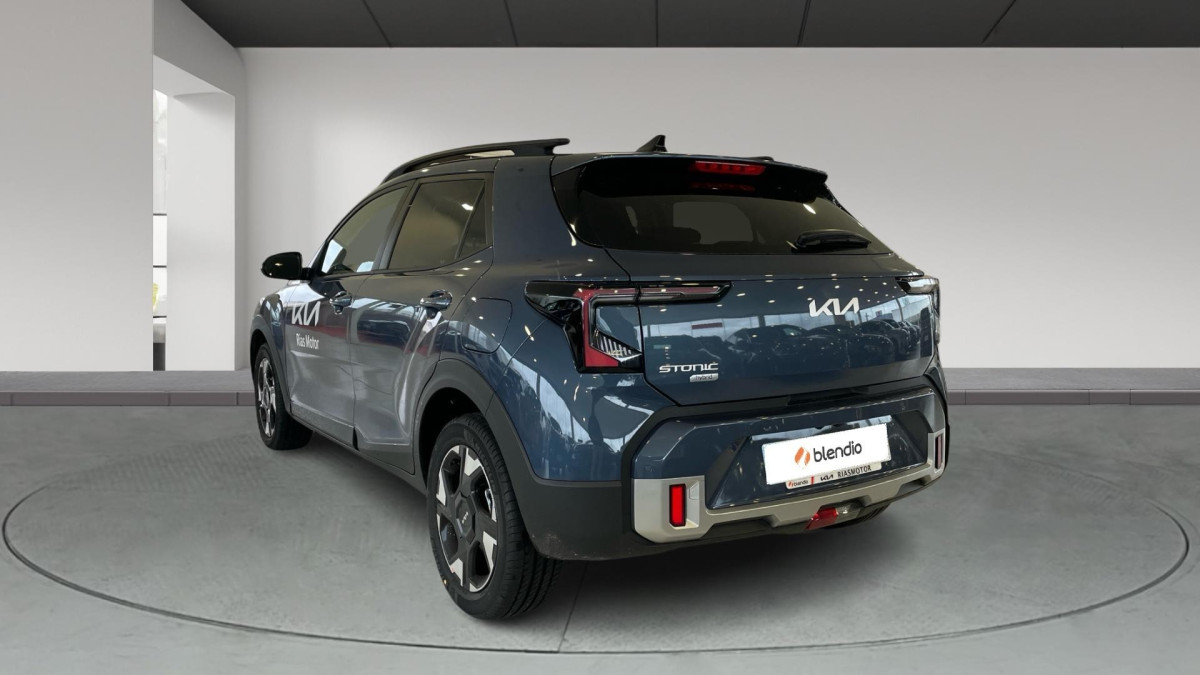 KIA STONIC