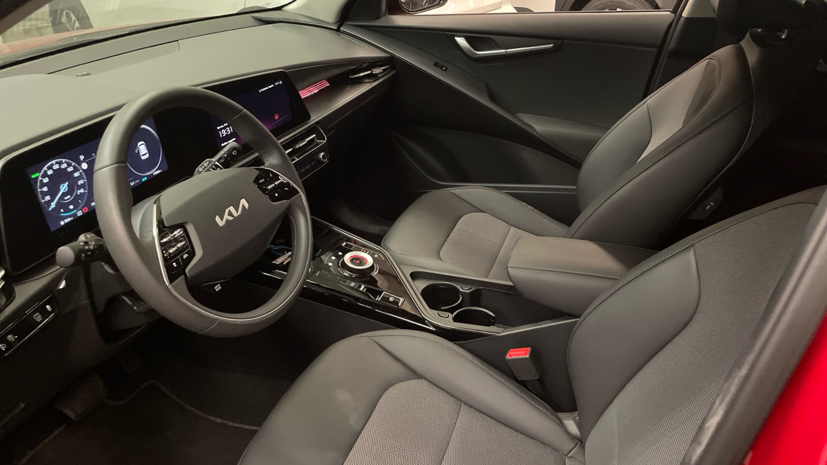 KIA NIRO