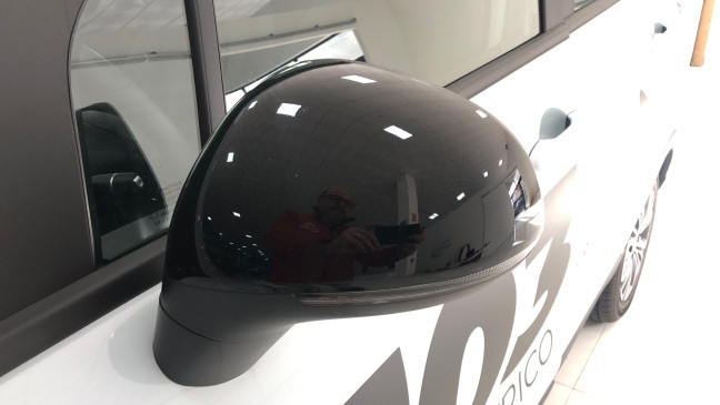 LEAPMOTOR T03