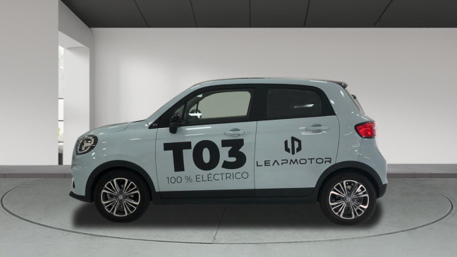 LEAPMOTOR T03