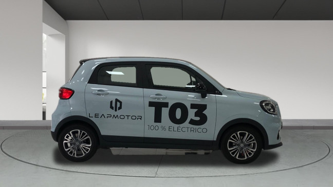 LEAPMOTOR T03