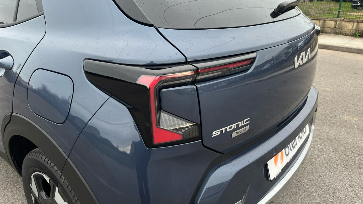 KIA STONIC