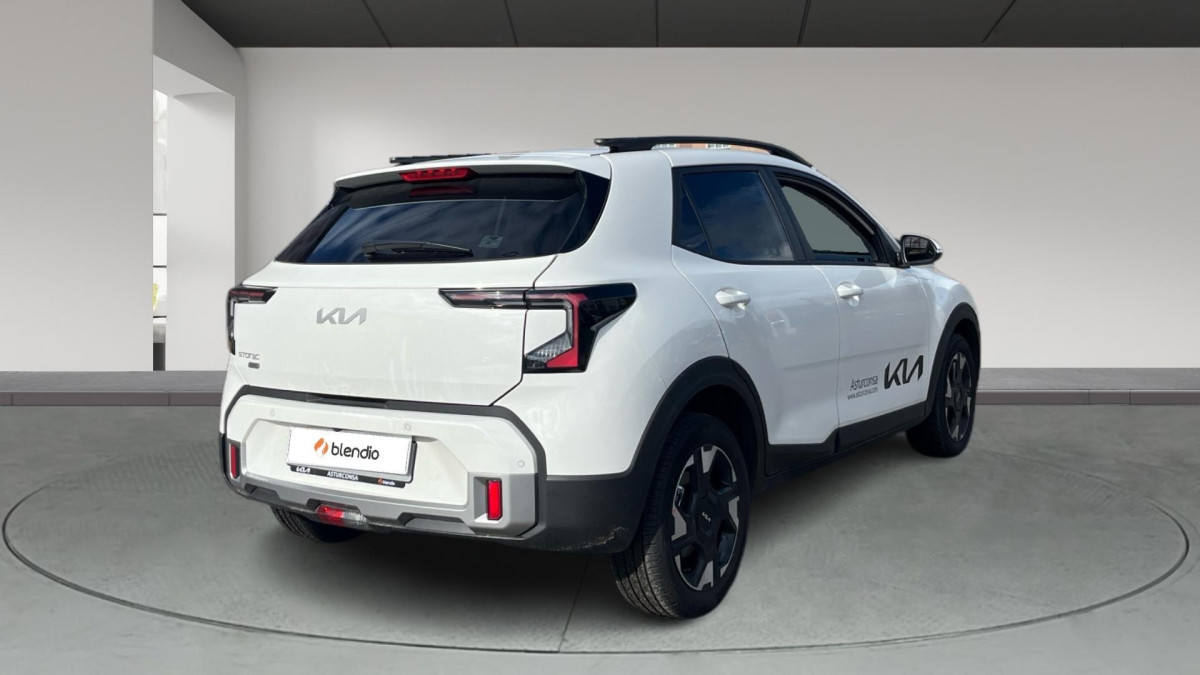 KIA STONIC