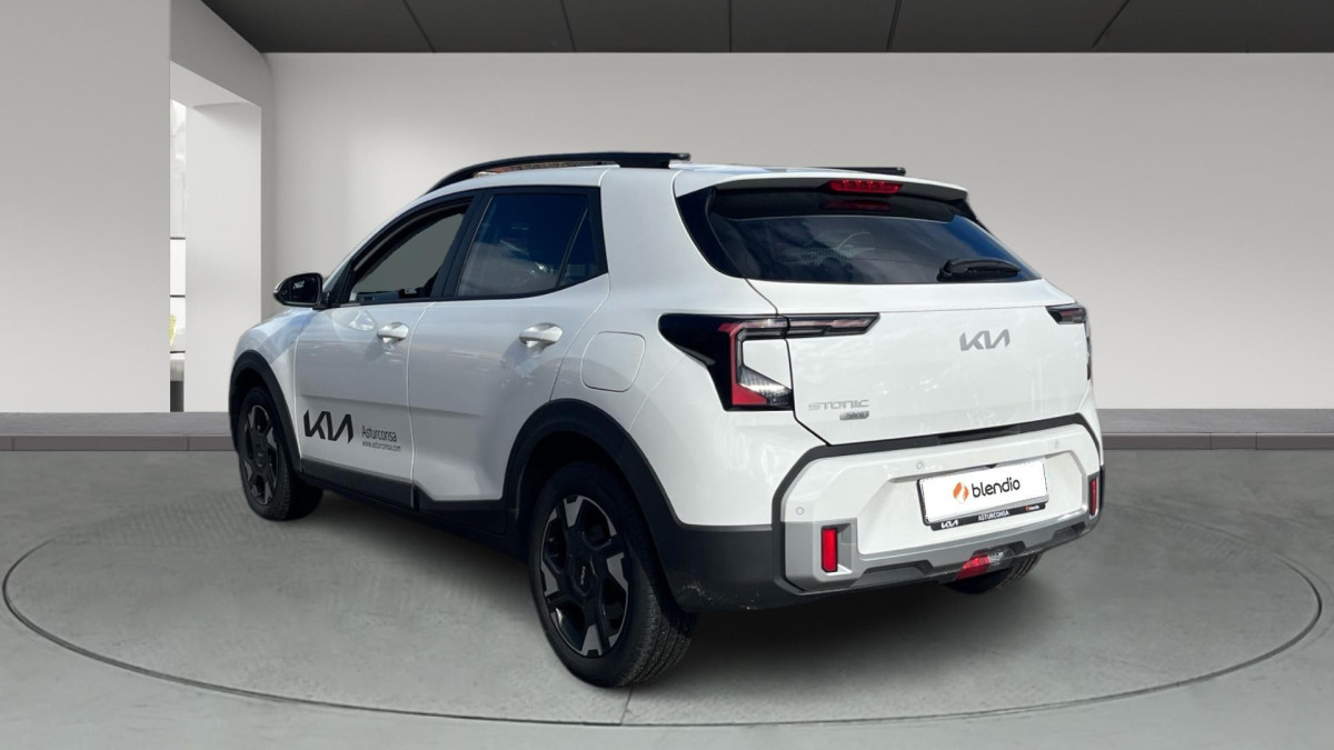 KIA STONIC