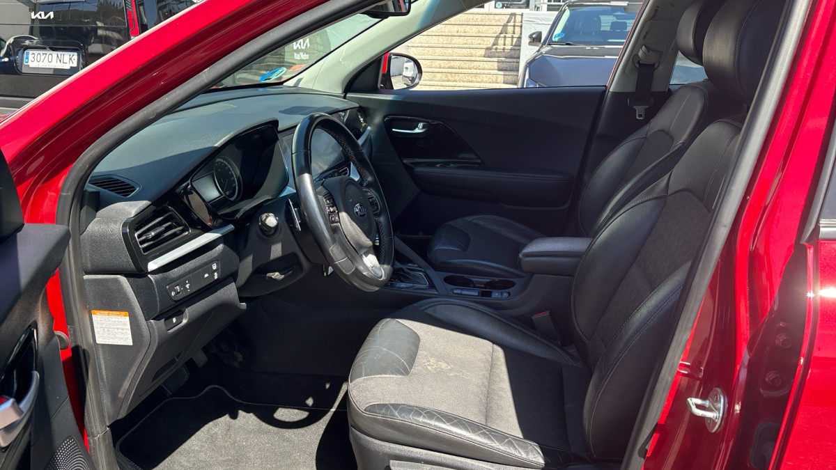 KIA NIRO