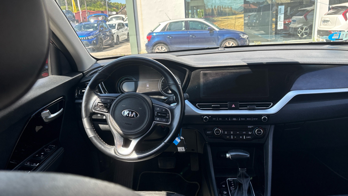 KIA NIRO