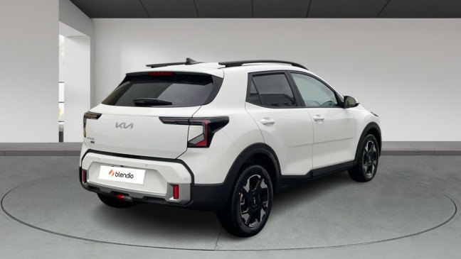 KIA STONIC