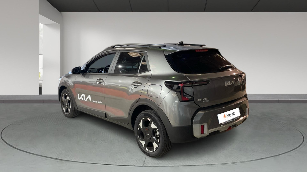 KIA STONIC