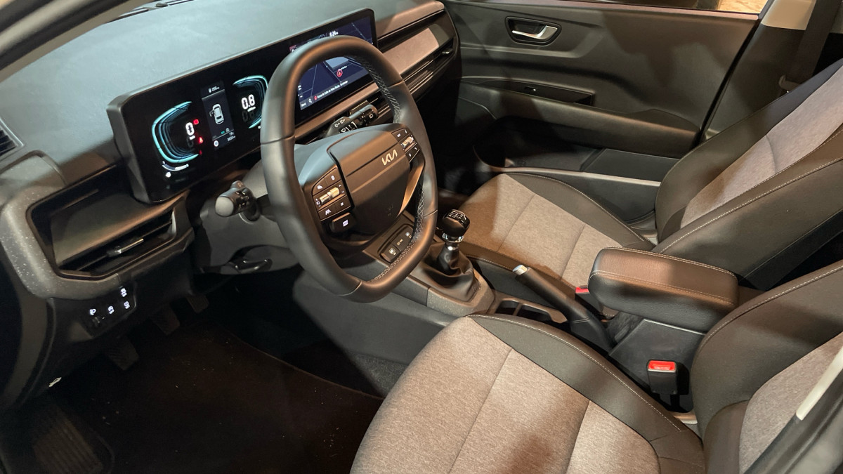 KIA STONIC