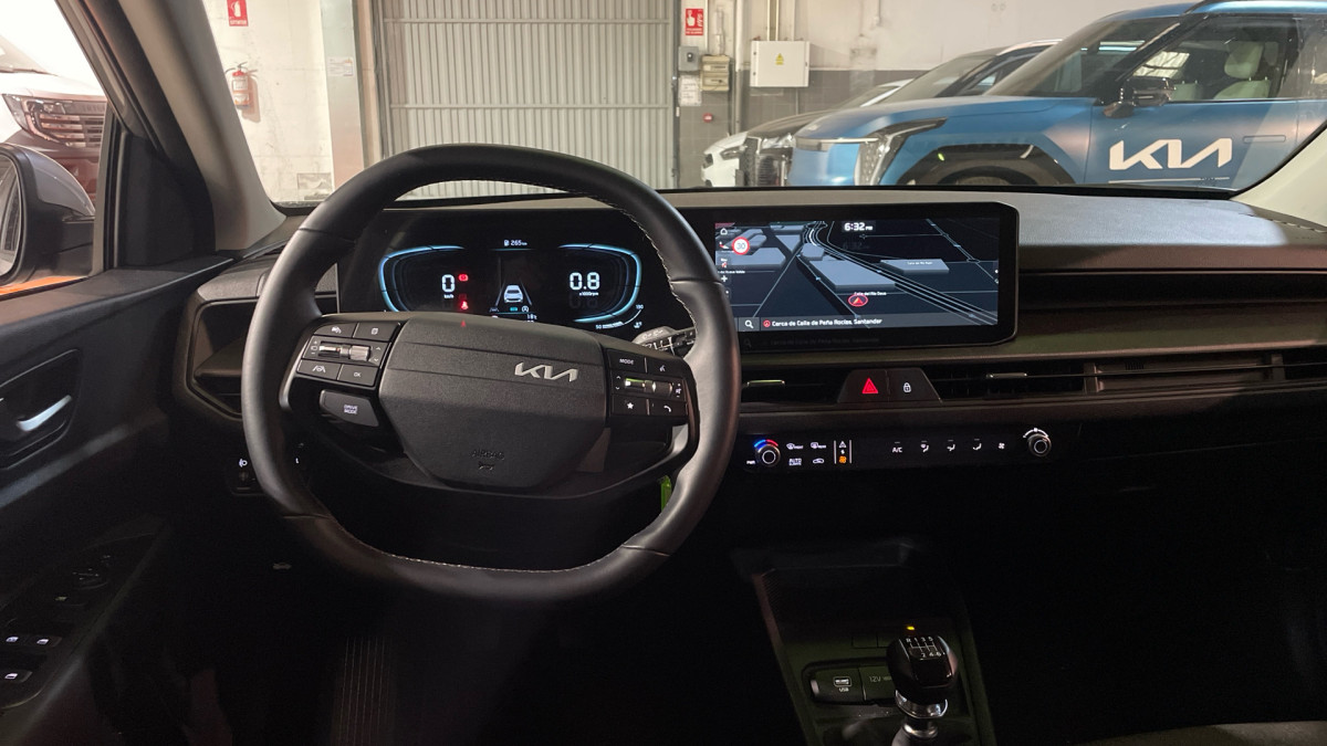 KIA STONIC