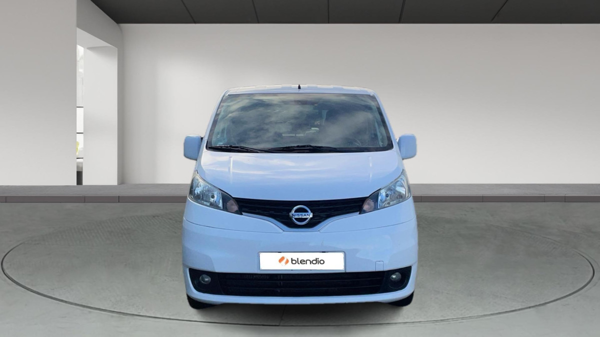 NISSAN NV200