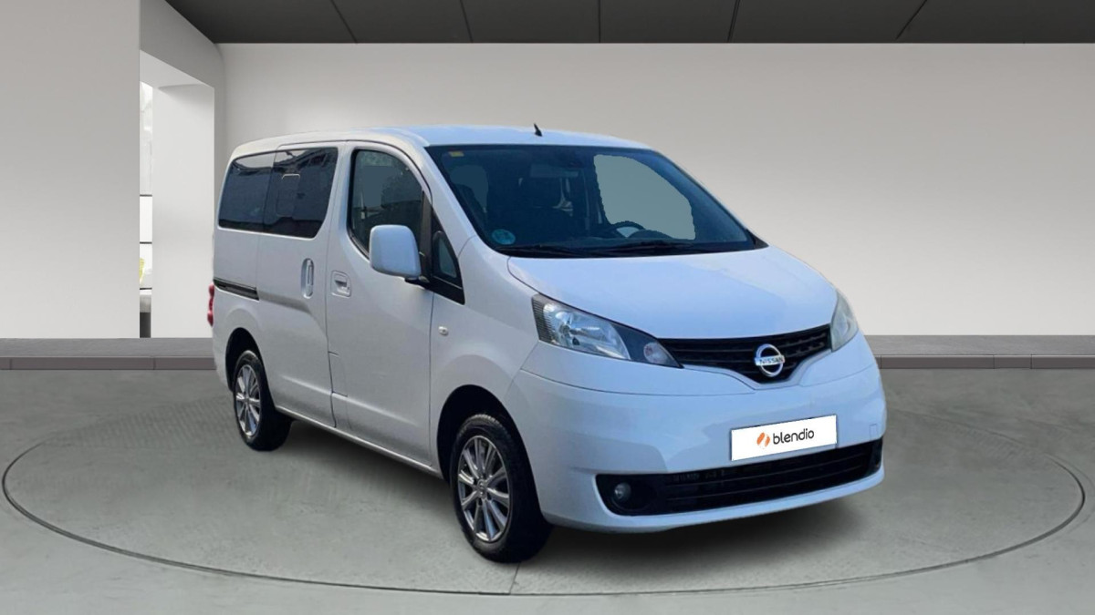 NISSAN NV200