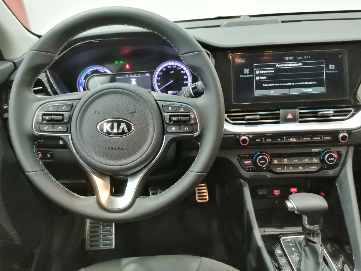 KIA NIRO