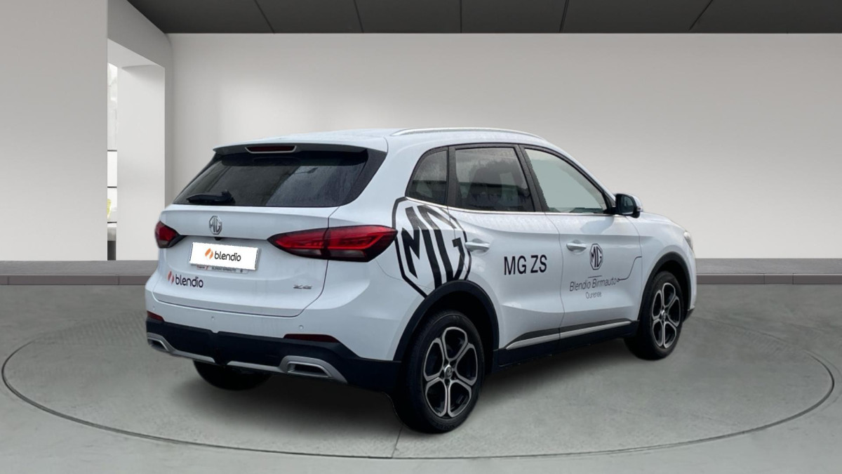 MG ZS
