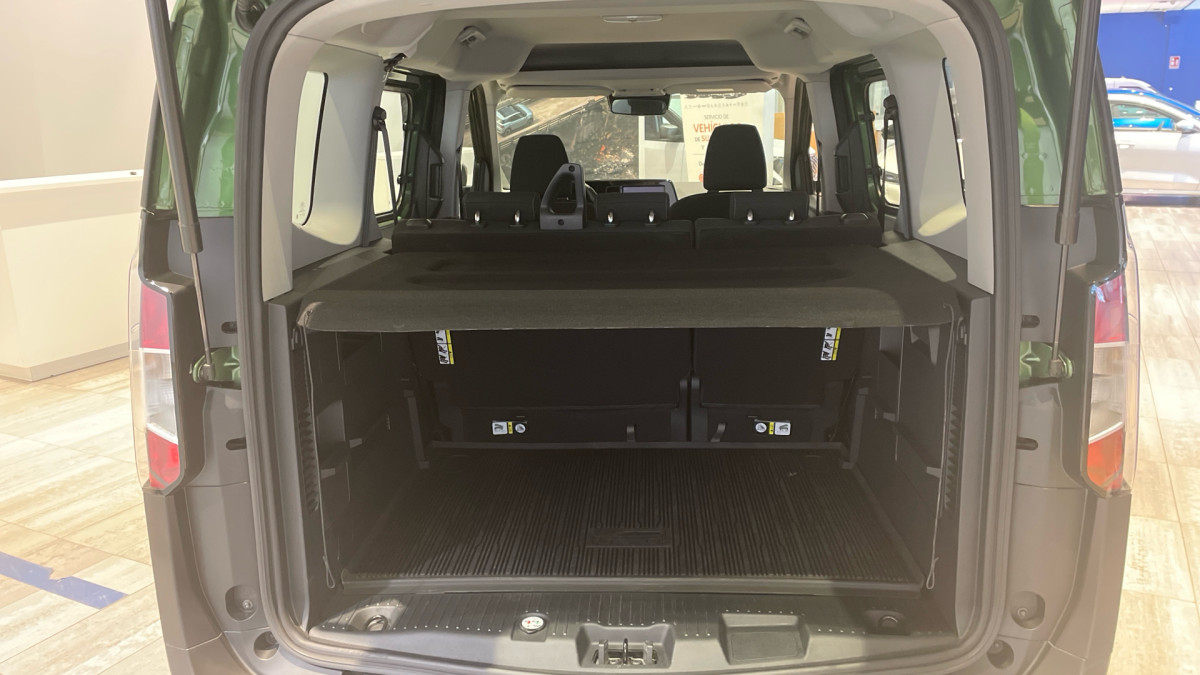 FORD TOURNEO COURIER