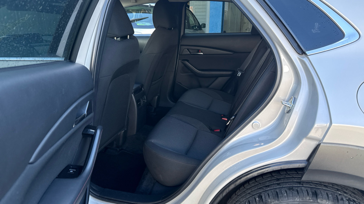 MAZDA CX-30