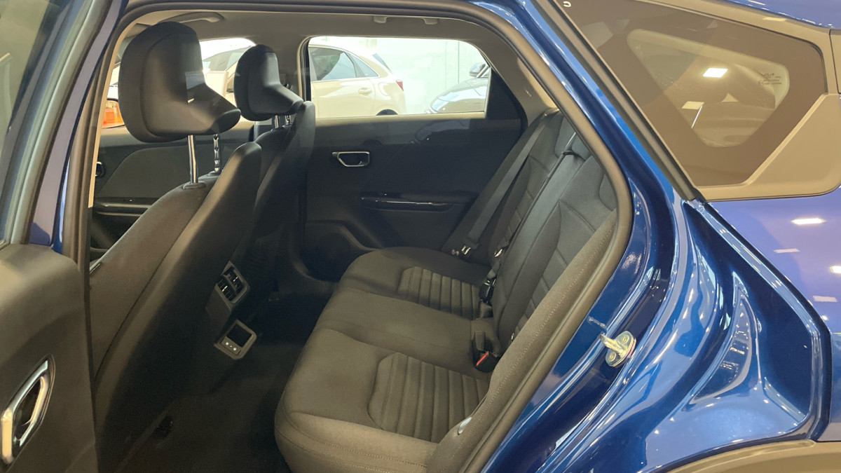 KIA K4