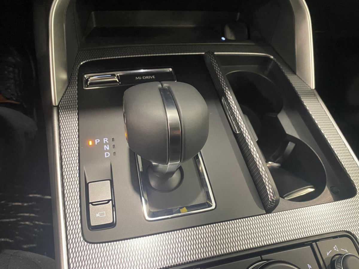 MAZDA CX60