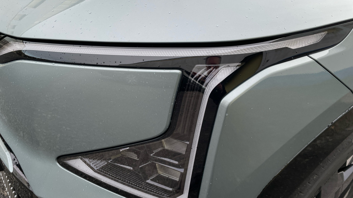 KIA EV5