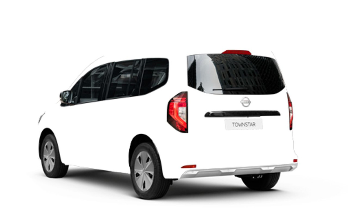 NISSAN Townstar