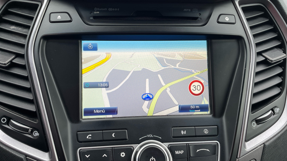 HYUNDAI GRAND SANTA FE