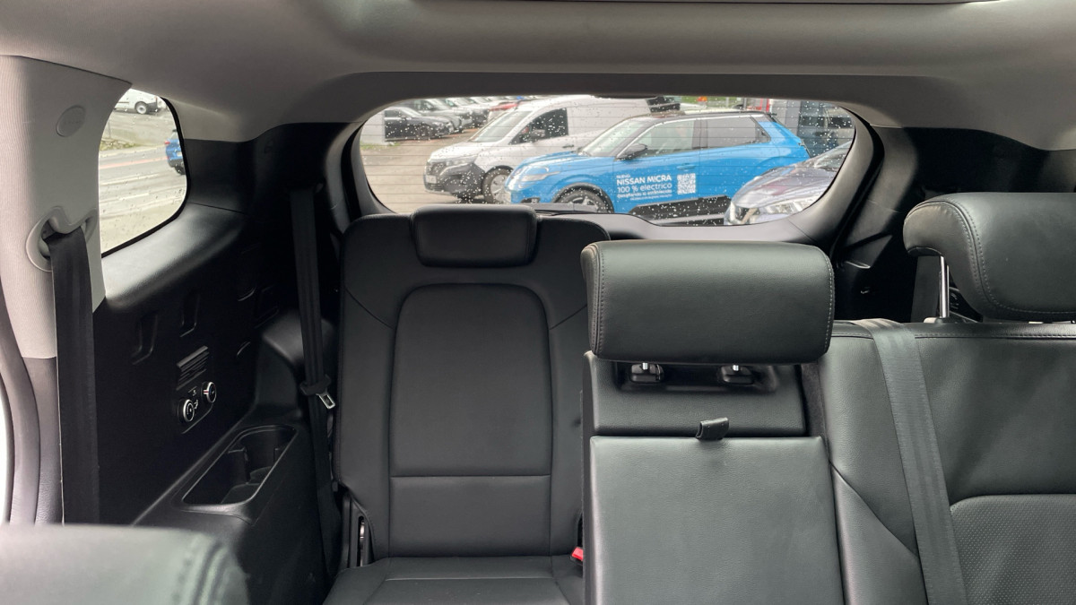 HYUNDAI GRAND SANTA FE