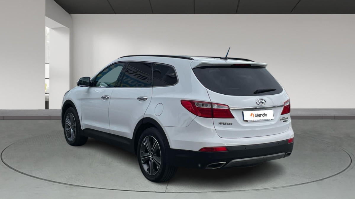 HYUNDAI GRAND SANTA FE