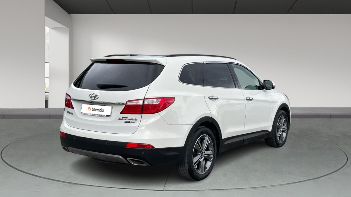 HYUNDAI GRAND SANTA FE