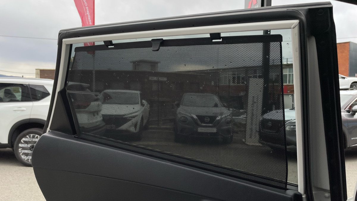 HYUNDAI GRAND SANTA FE