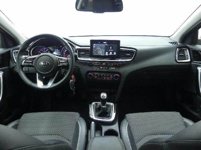 KIA CEEŽD