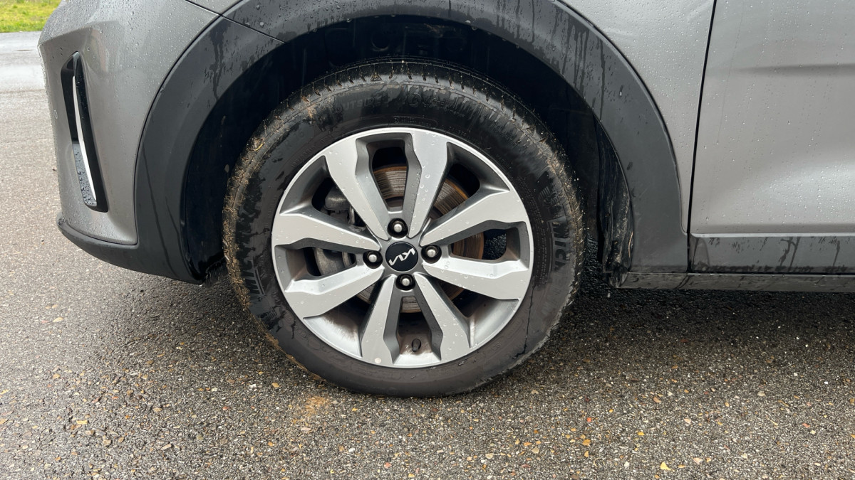 KIA STONIC