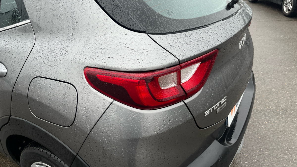 KIA STONIC