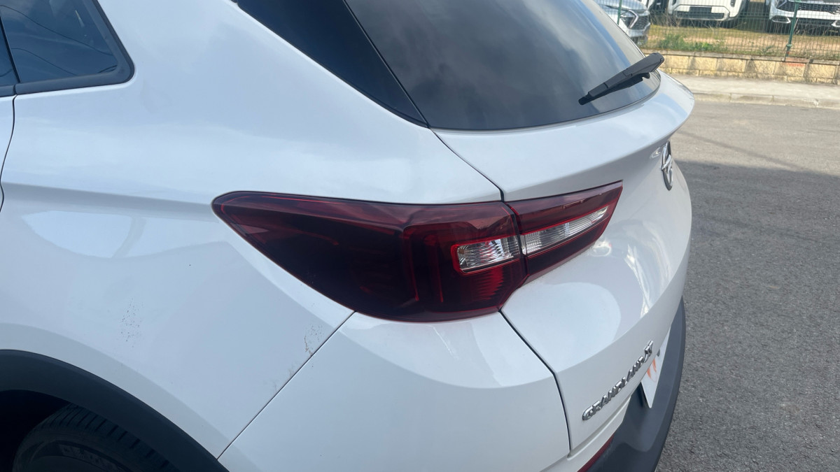 OPEL GRANDLAND X