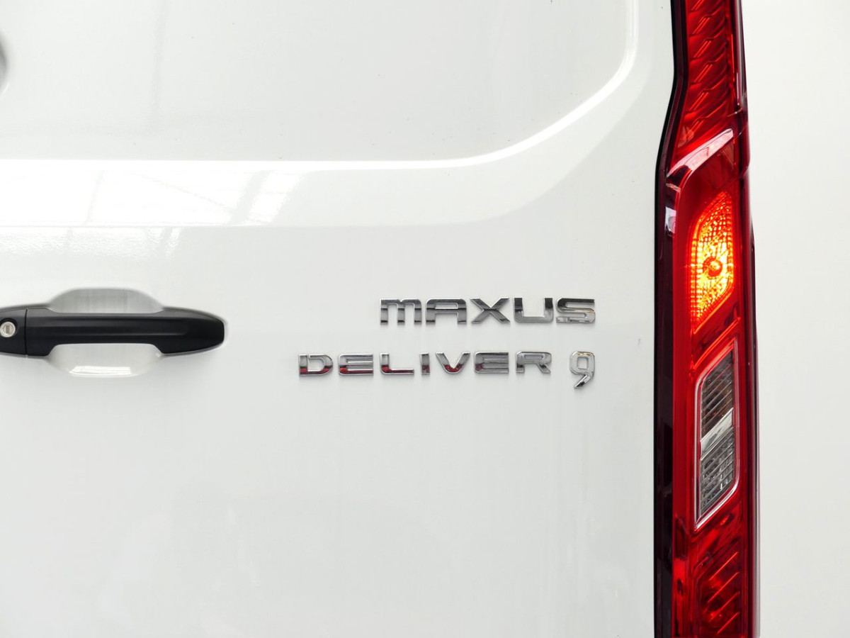 MAXUS Deliver 9