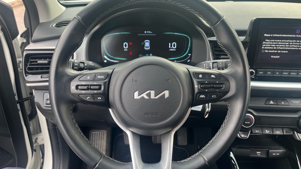 KIA STONIC