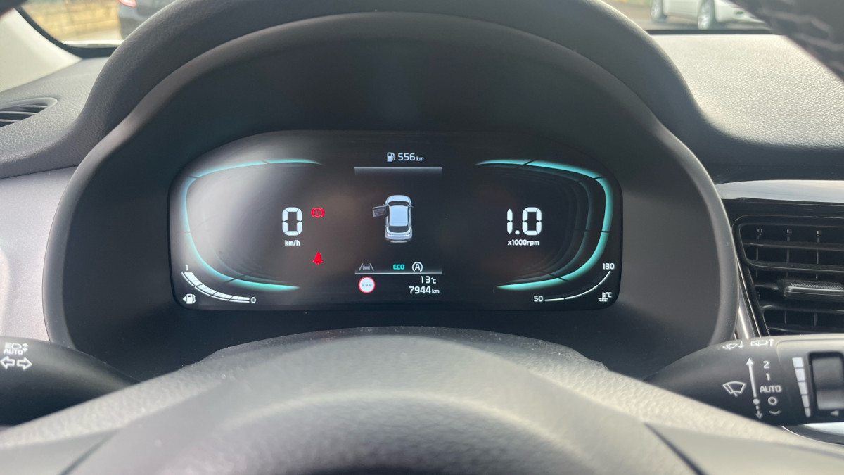 KIA STONIC