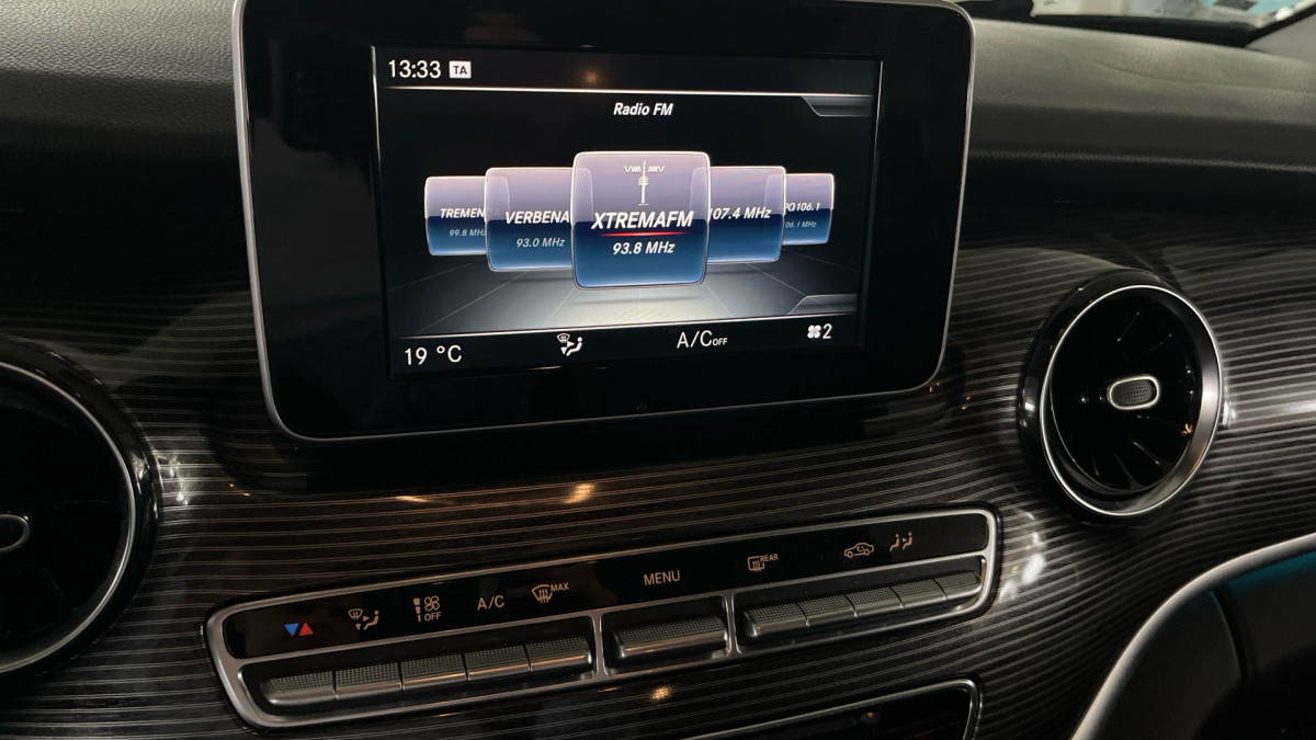 MERCEDES V-CLASS