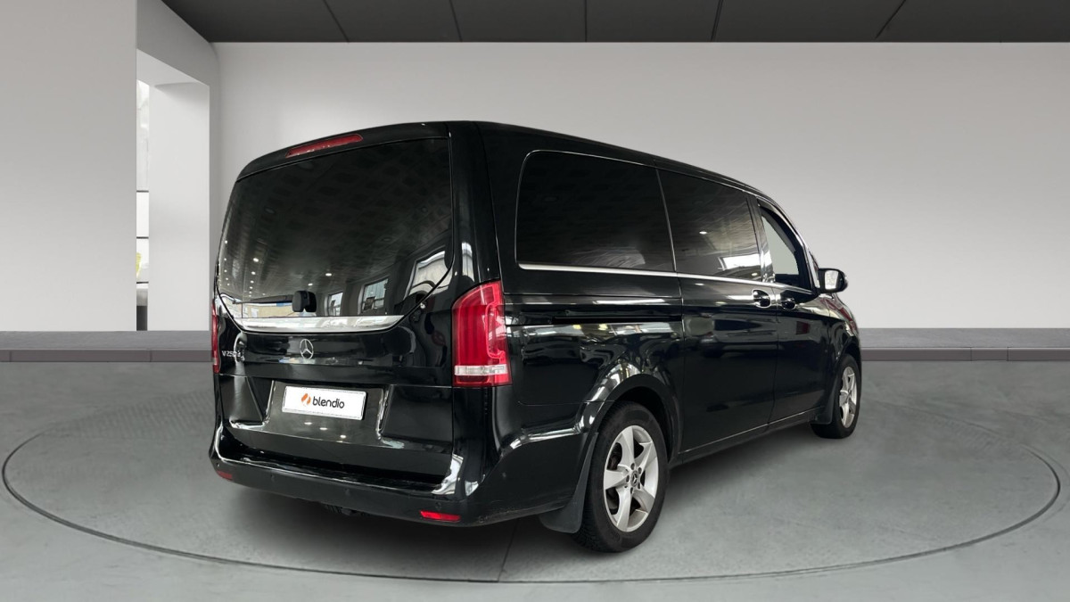 MERCEDES V-CLASS