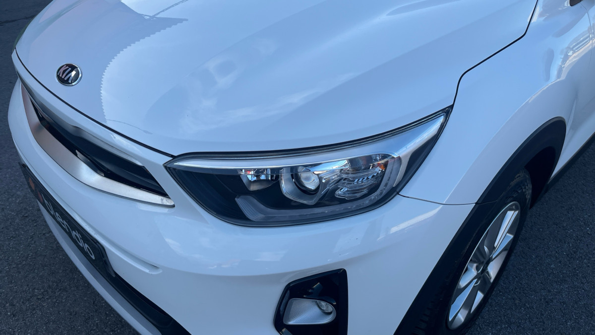 KIA STONIC