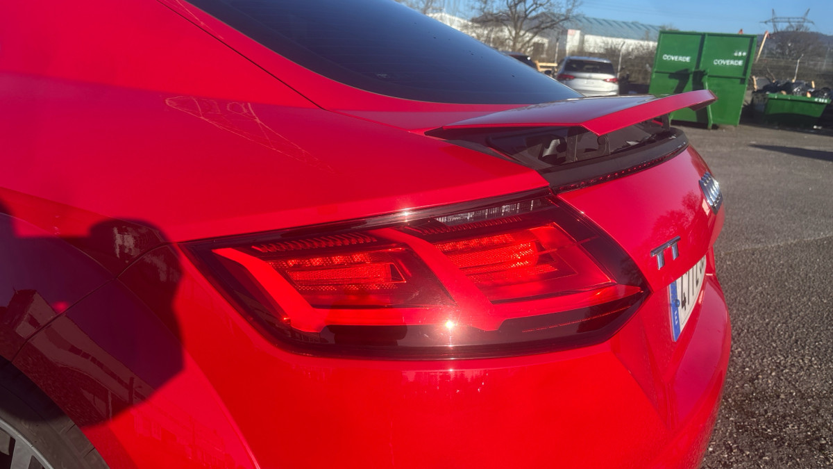 AUDI PICK UP