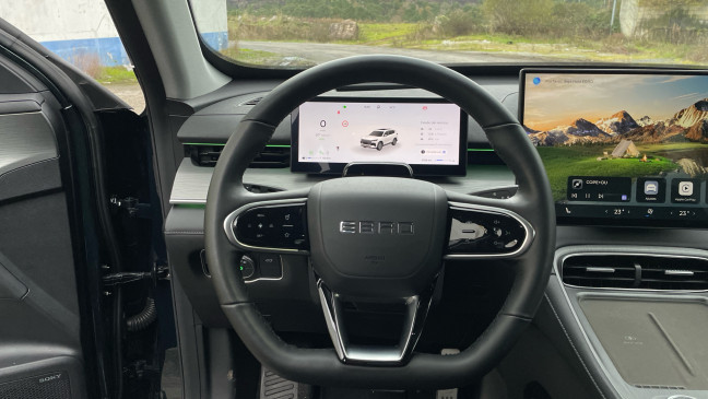 EBRO S800 PHEV